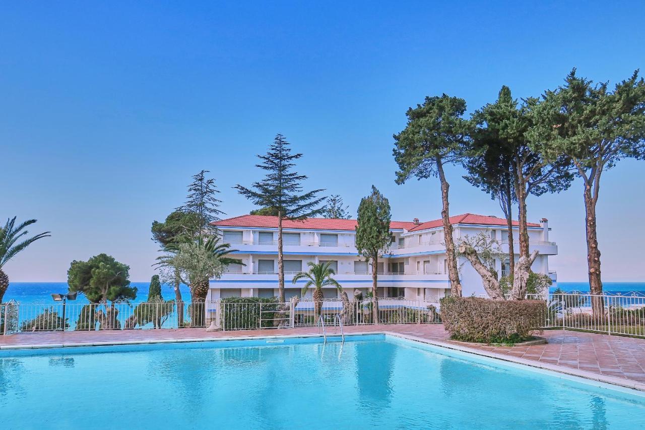 Hotel La Castellana Белведере Маритимо Екстериор снимка